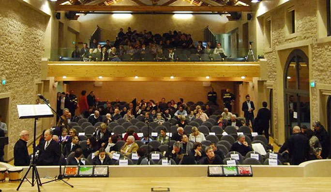 miane iauditorium antiga interno