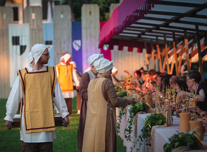 santa lucia di piave rievocazione storica dell'antica fiera villaggio medievale